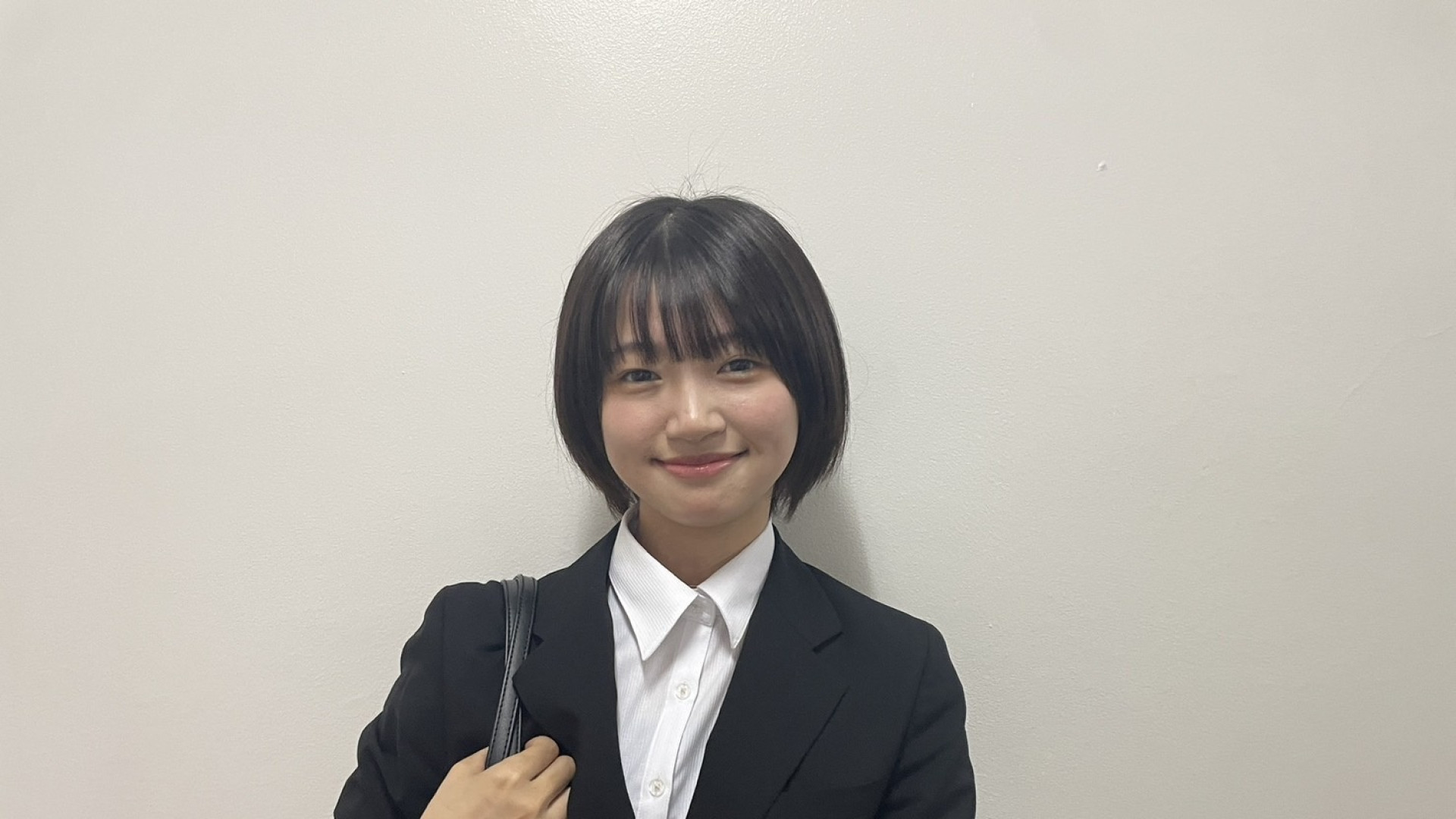 東京本社 営業担当 青野さん